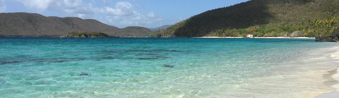 Cinnamon Bay Beach