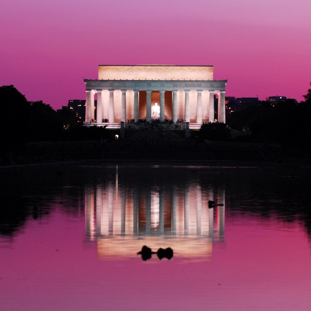 View of the Lincoln Memorial from the Reflecting Pond.