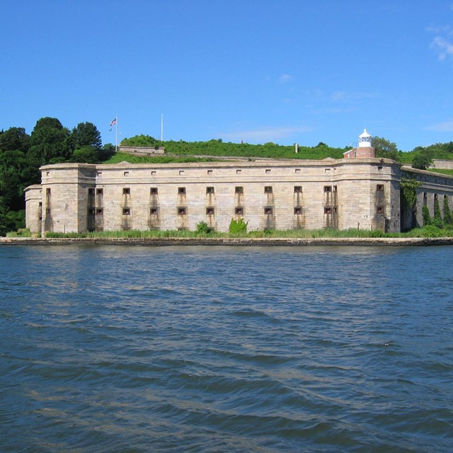 View of Fort Wadsworth\'s Battery Weed from the water