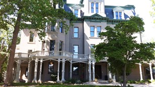 view of entrance to Hegeler Carus Mansion