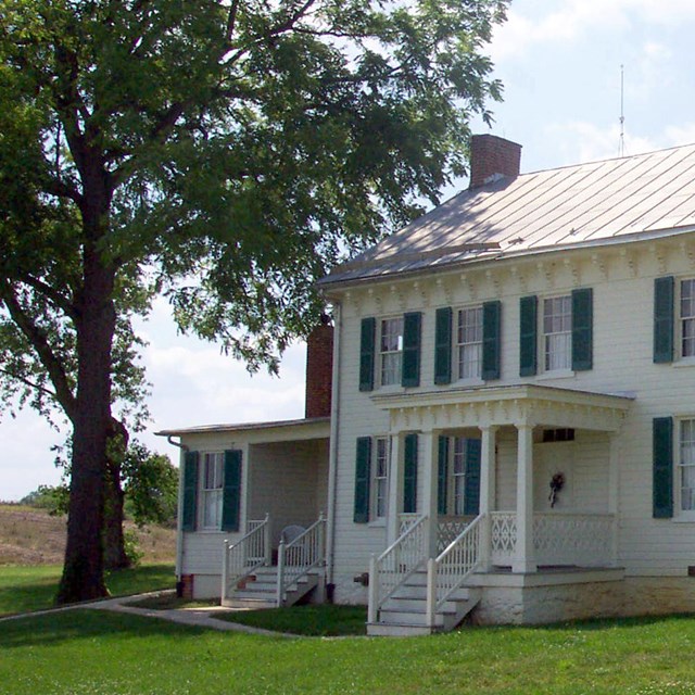 Photo of the Mumma Farm house