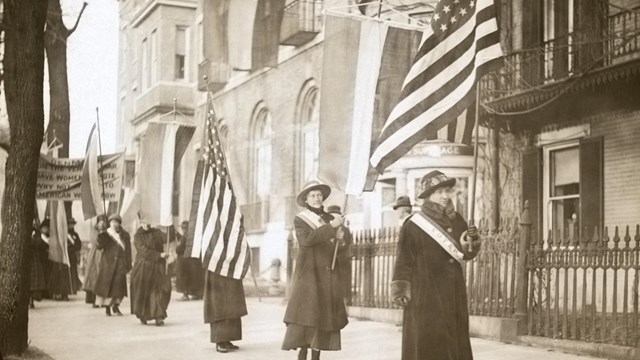 Procession of Women's Suffrage supporters marching to the White House