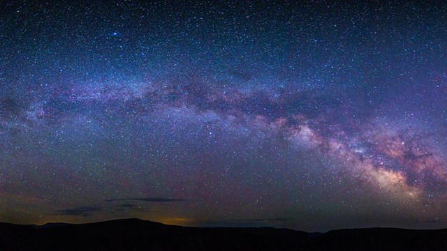 Image of a starry sky and Milky Way 