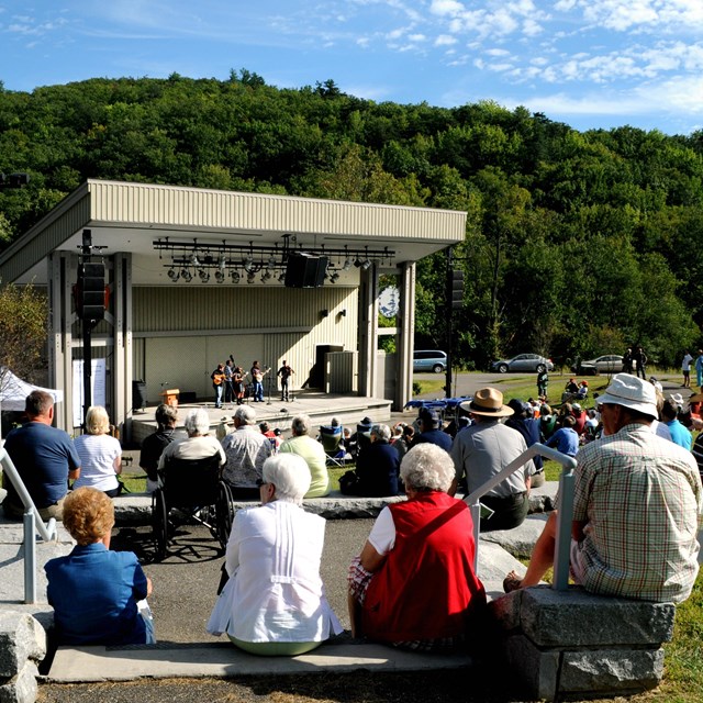 Folk concert in the outdoor amphitheater,