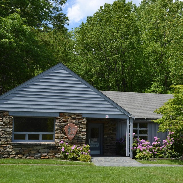 Peaks of Otter Visitor Center
