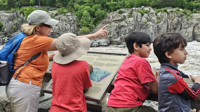 Canal Classrooms Corps Teachers at the Great Falls Overlook