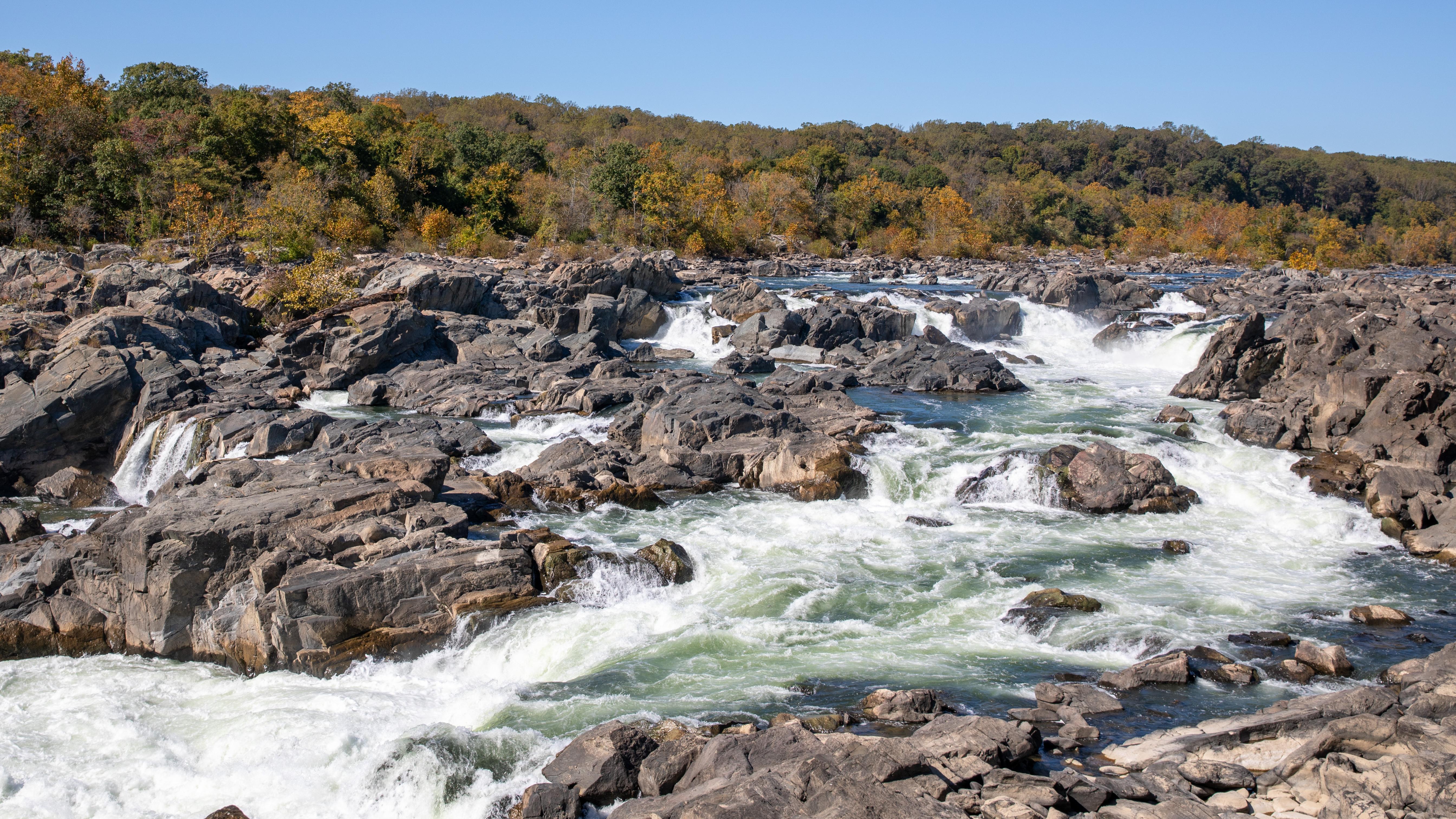 Image of water rushing down the Great Falls.