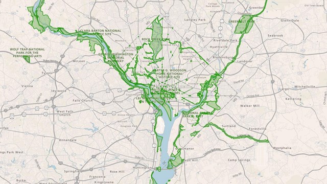 Map of Washington, DC, with park areas shaded green.