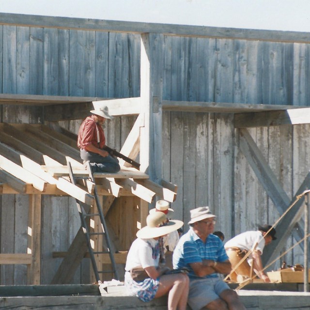 Construction of the hunter's shack at Fort Union.