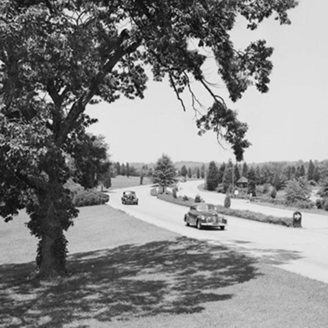 Historic image of the parkway