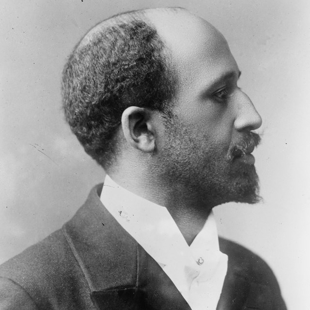 image of W. E. B. Du Bois, head and shoulders, facing right