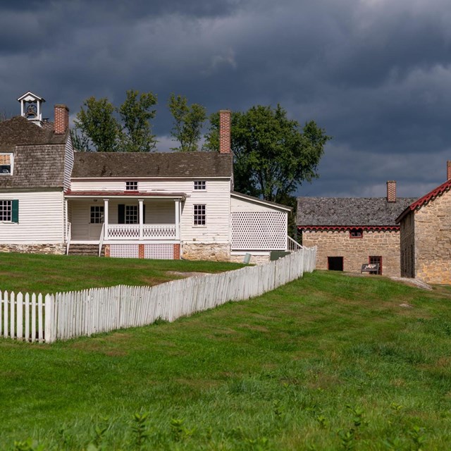 The Overseer's House (left), Enslaved Workers' Quarters (right)Credit: Maximilian Franz Photography 