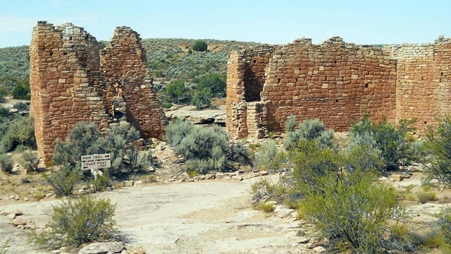 primitive trail lined with rocks near Hovenweep Castle