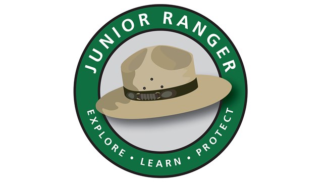 Junior ranger logo featuring ranger hat