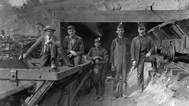A group of miners in front of Laura Mine in Red Star, West Virginia in 1908.