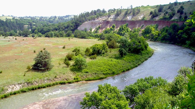 View of the Niobrara NSR and bluffs from Fort Falls Overlook, Fort Niobrara NWR.