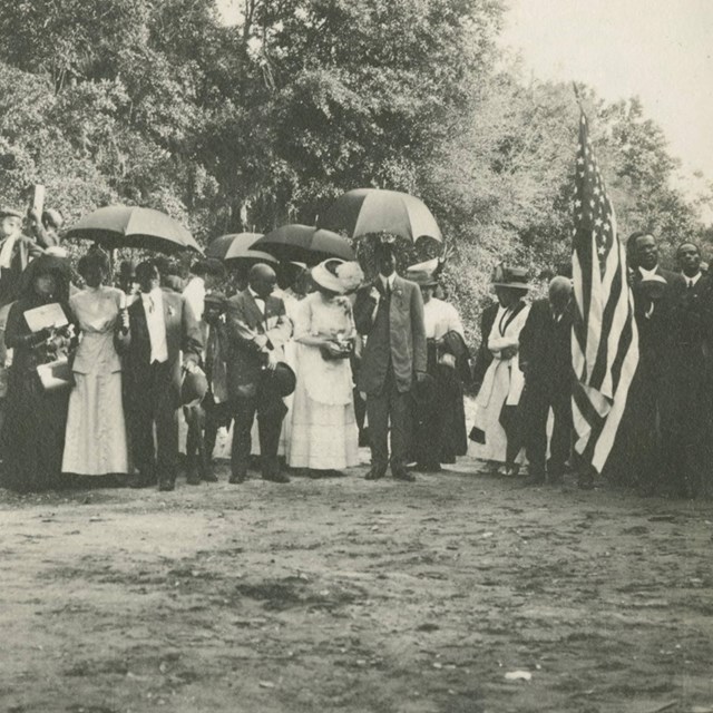 A photo of a group of 1st South Carolina Veterans.