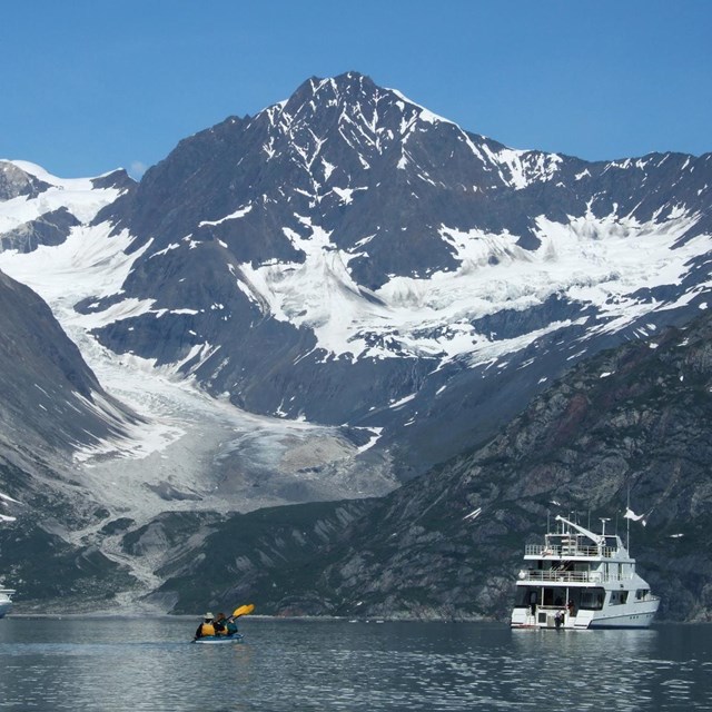 Spectacular scenery at the mouth of Johns Hopkins Inlet.
