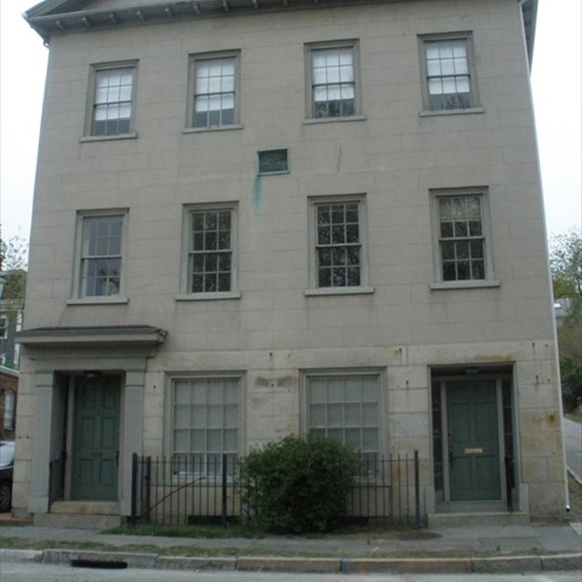 Picture of the House that is located on the lot where Roger Williams lived and was buried..