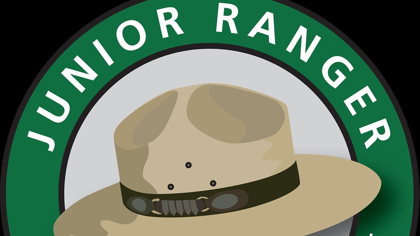 Graphic promoting the NPS Jr. Ranger program