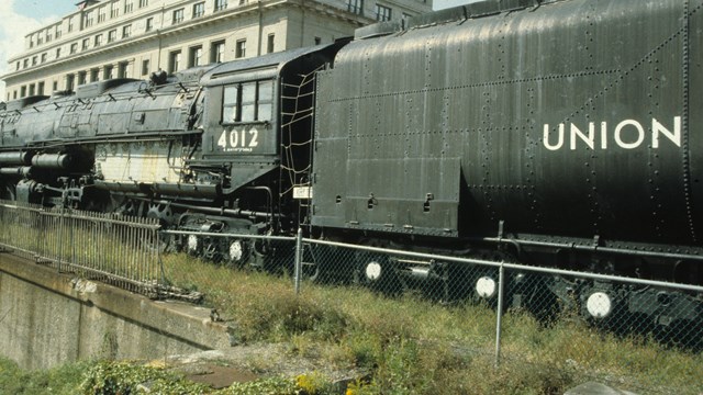 ("Big Boy" near Lackawanna Station)