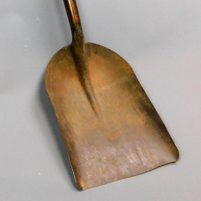 Coal Shovel