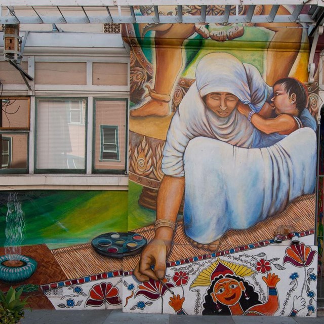Mural on the SF Women's Building, by Highsmith. LOC image