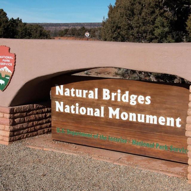 park sign for Natural Bridges National Monument