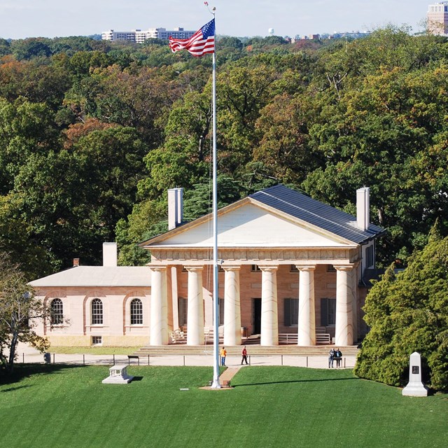 Arlington House, The Robert E. Lee Memorial 