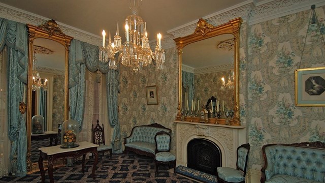 An ornately decorated blue room