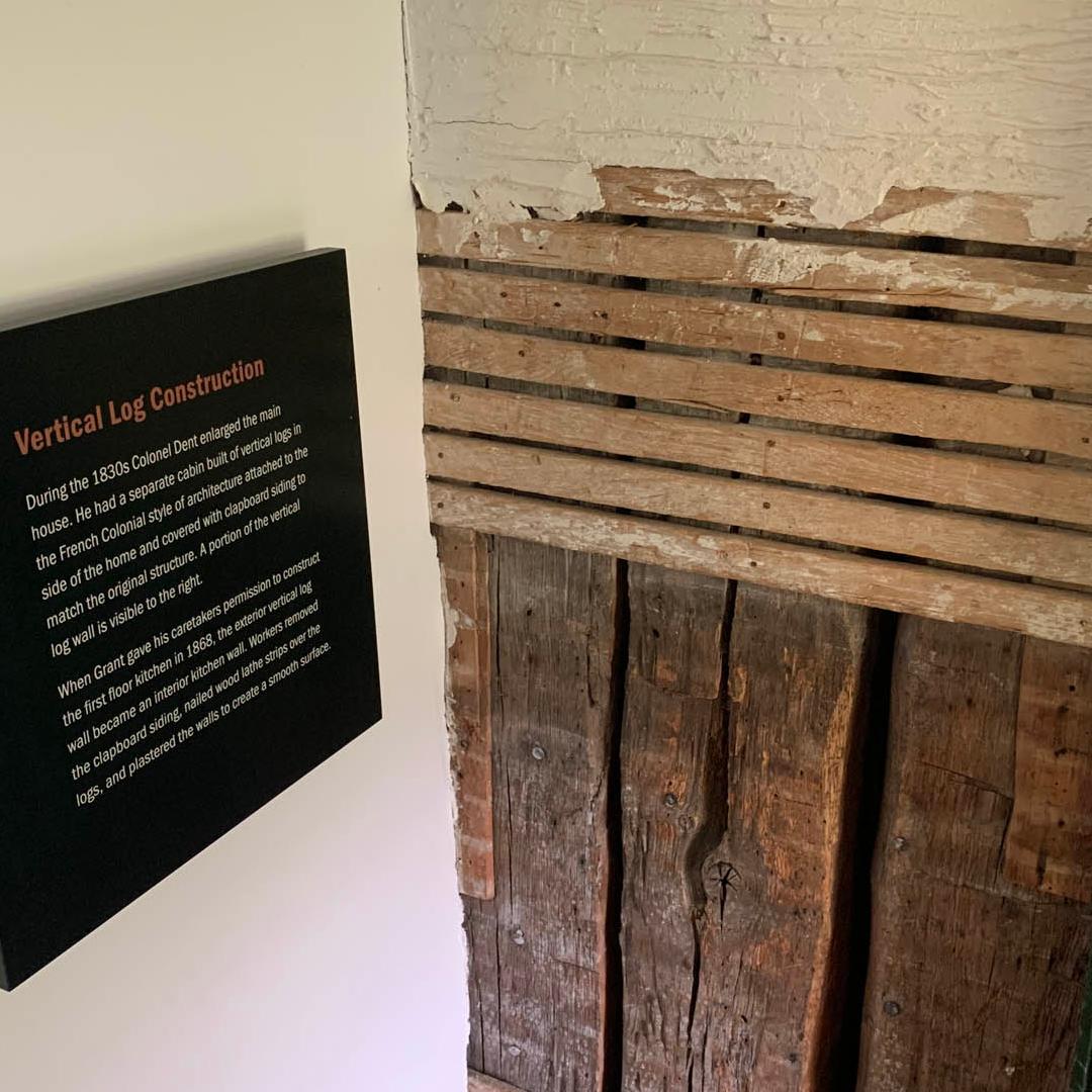 (Vertical log construction)