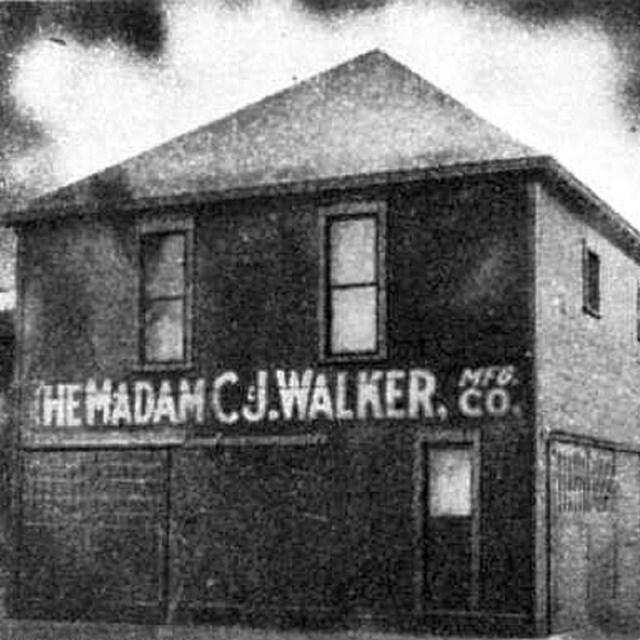 Photo of the Madame CJ Walker Building in Indianapolis. 