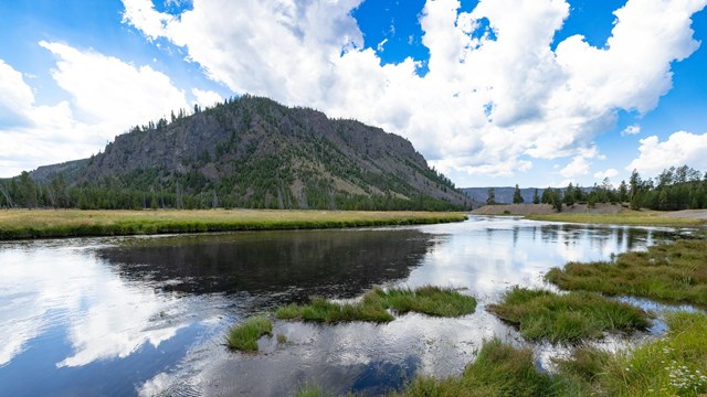 Mountain views along the Madison River.