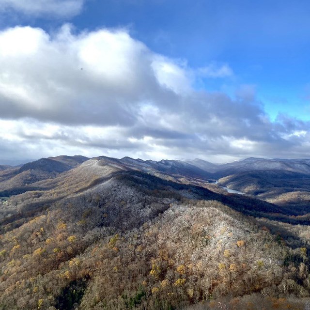 Mountain Views of the Pinnacle