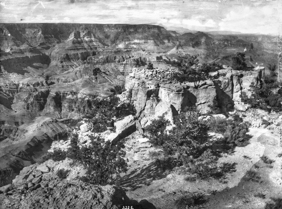 Cliffs with rubble on top