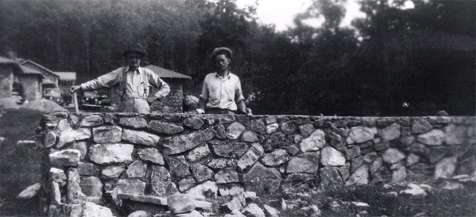 Walter Gibbons at Cumberland Mtn Motel688