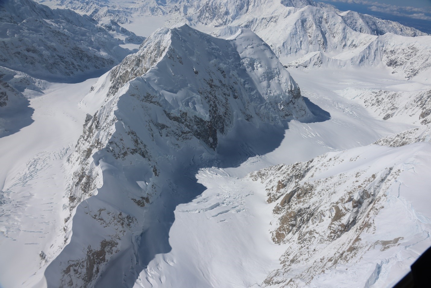 Chicken Couloir & Upper NE Fork of the Kahiltna Glacier 