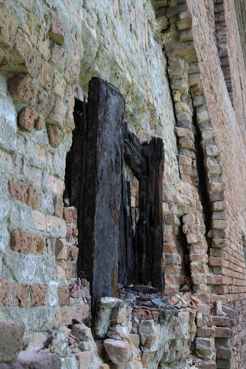 As the iron expanded, it pushed the brick apart, causing serious structural damage to Fort Jefferson's walls.