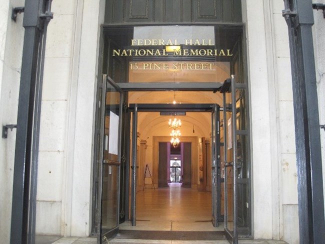 Federal-Hall-Entrance