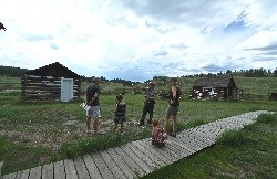 Ranger led tour at Hornbek Homestead