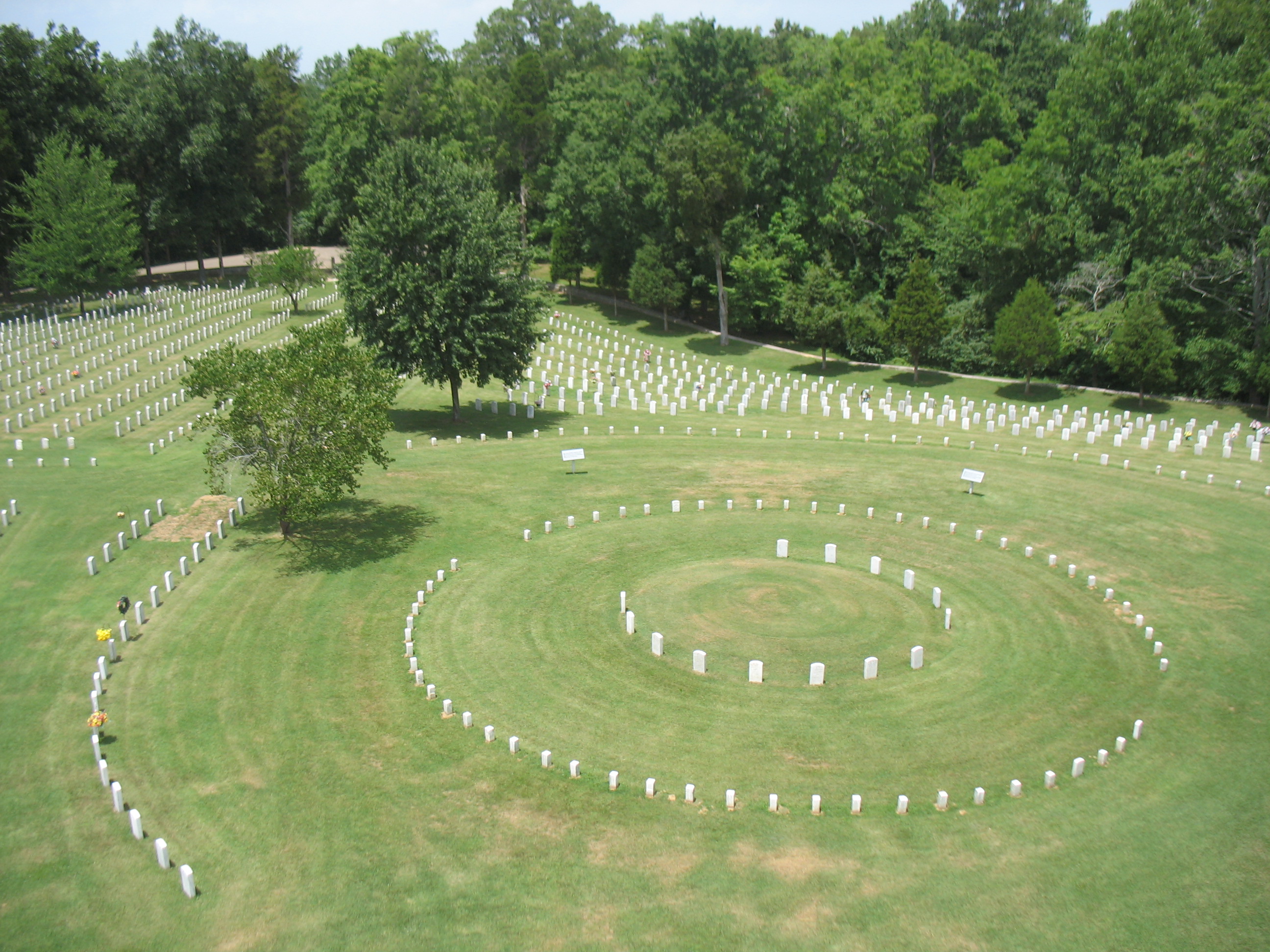 fort donelson national cemetery aerial view 2010