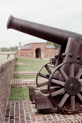 Photo of 24-pound Cannon