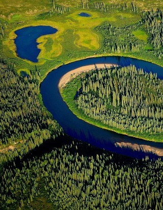 Aerial view of the Shungnak River