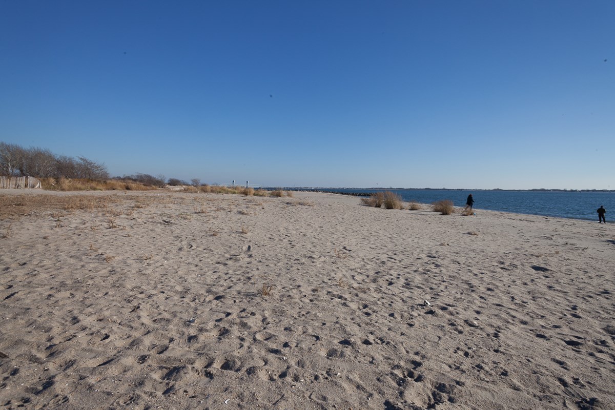 Plumb Beach Gateway National Recreation Area (U.S. National Park Service)