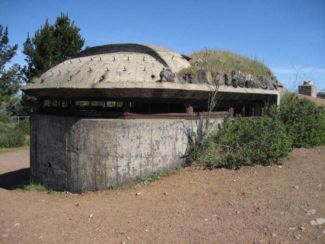 Battery Commander station at Hawk Hill.