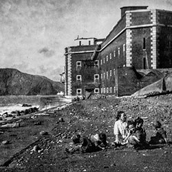 historic image of picnic on the westside of fort point