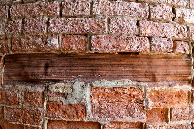 sandstone window header