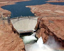 aerial view of glen canyon dam