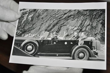 Photo of Roosevelt riding to Newfound Gap to dedicate the Great Smoky Mountains, 1934.