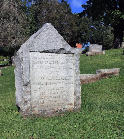Brackett family grave